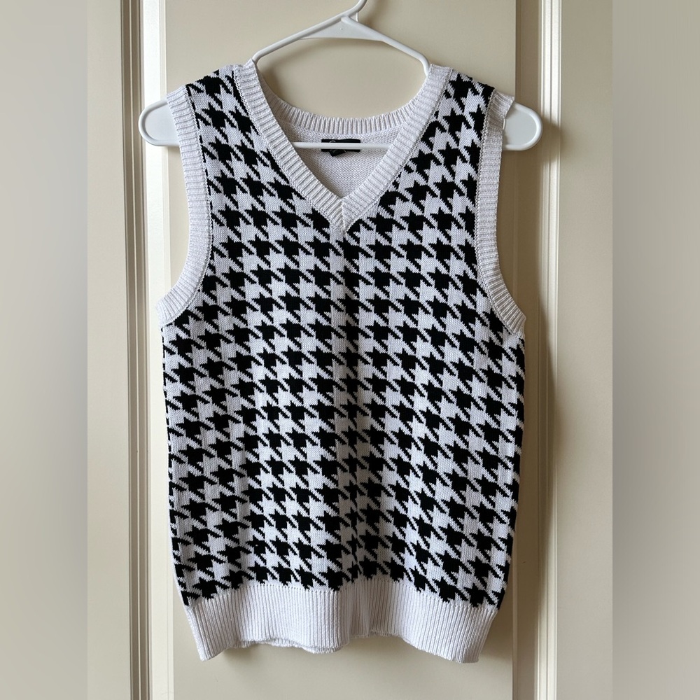 Girls Target Art Class Hounds Tooth Vest Size 10/12